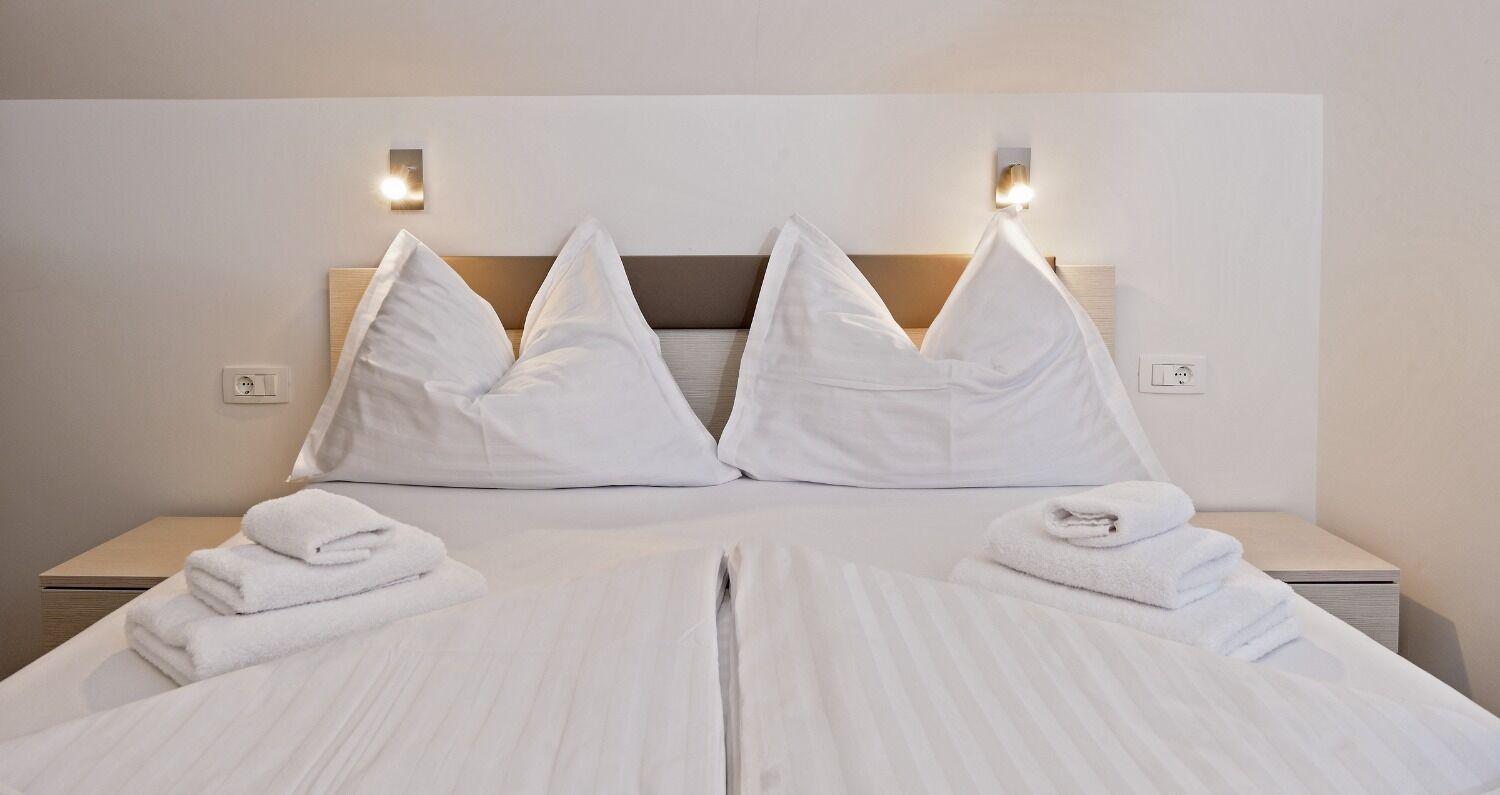 Apartments Bisernica-With Pool Ražanj Zewnętrze zdjęcie