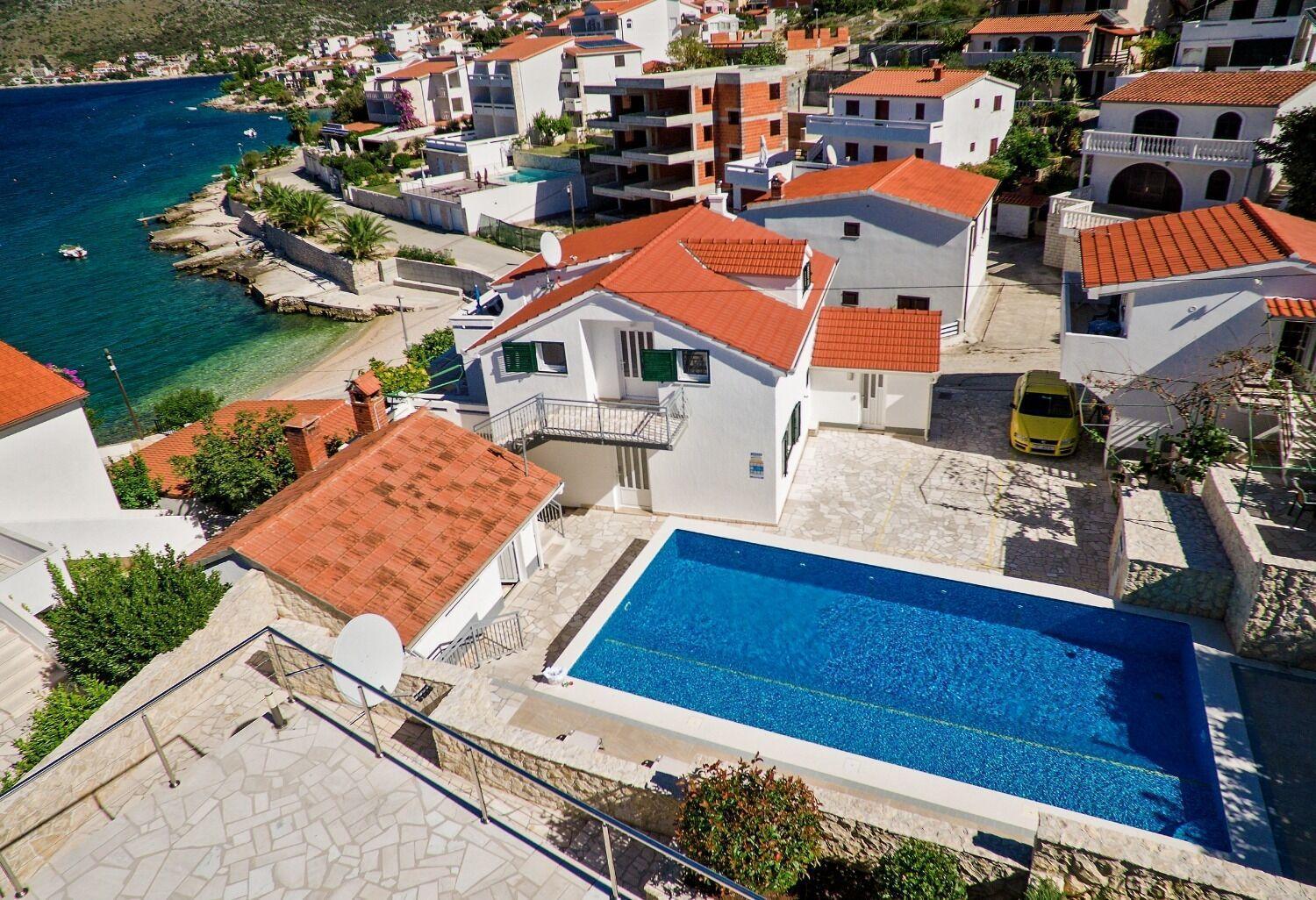 Apartments Bisernica-With Pool Ražanj Zewnętrze zdjęcie