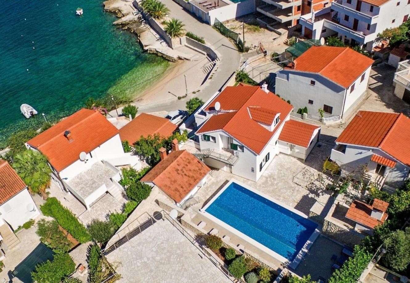Apartments Bisernica-With Pool Ražanj Zewnętrze zdjęcie