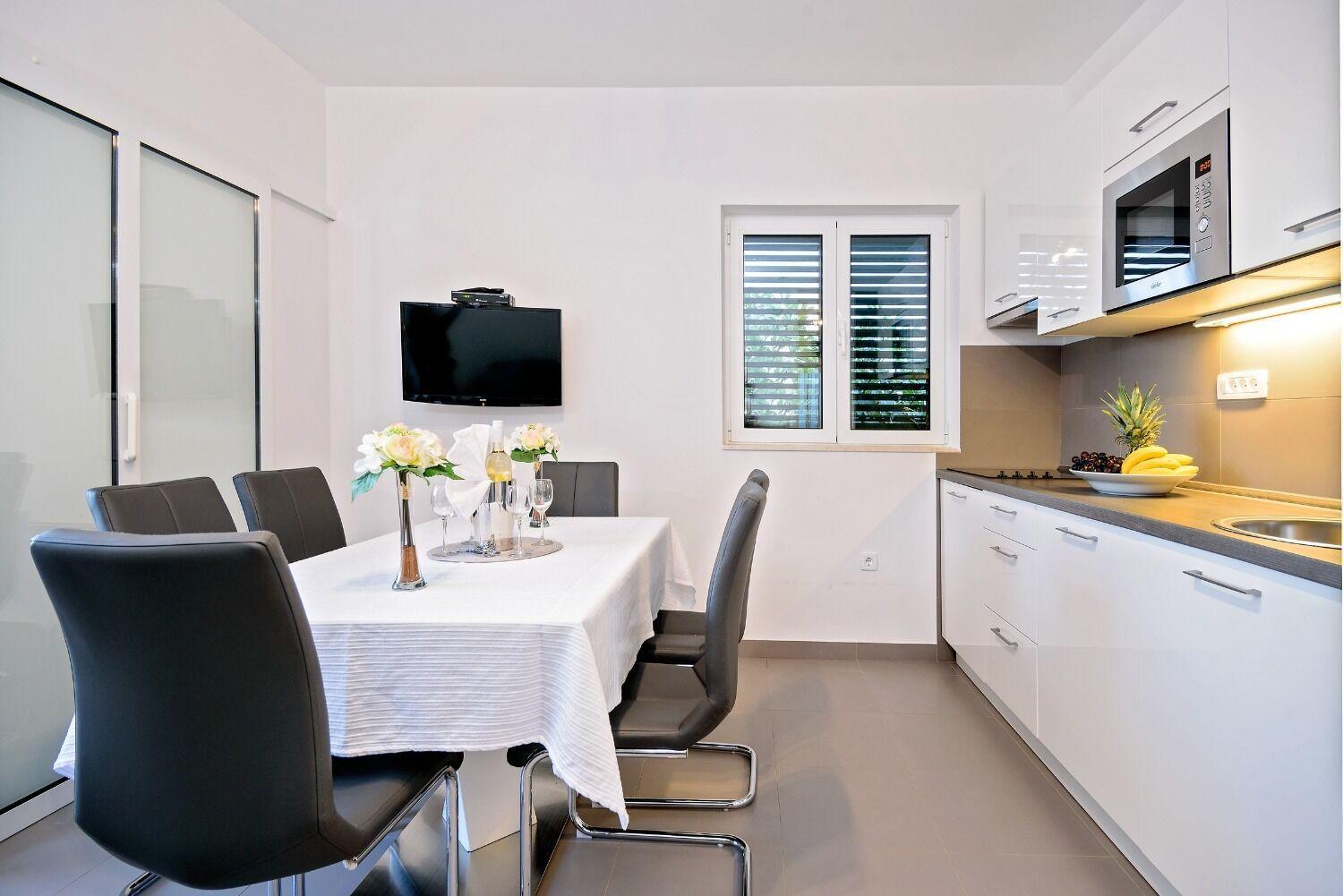 Apartments Bisernica-With Pool Ražanj Zewnętrze zdjęcie
